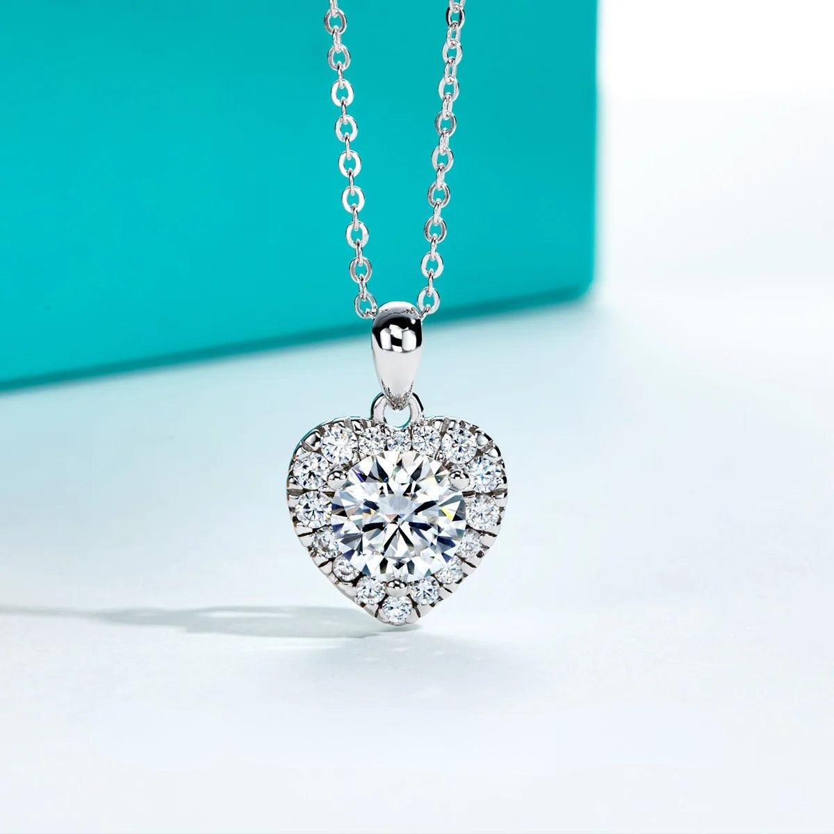 Colar Amor Eterno Moissanite